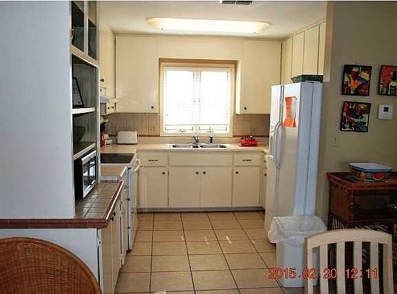 4th image of 1511 E Gulf Beach Dr