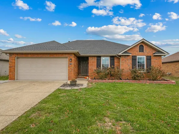 776 S Pinehurst St, Nixa, MO 65714