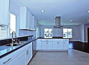 5th image of 5022 Onaknoll Ave