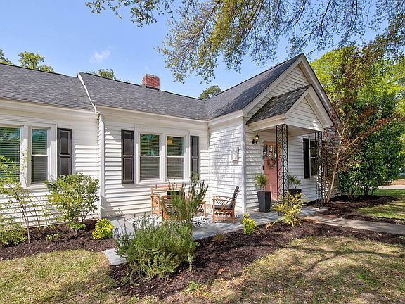 5th image of 3715 Margrave Rd