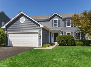 1313 Creekside Cir, Minooka, IL 60447