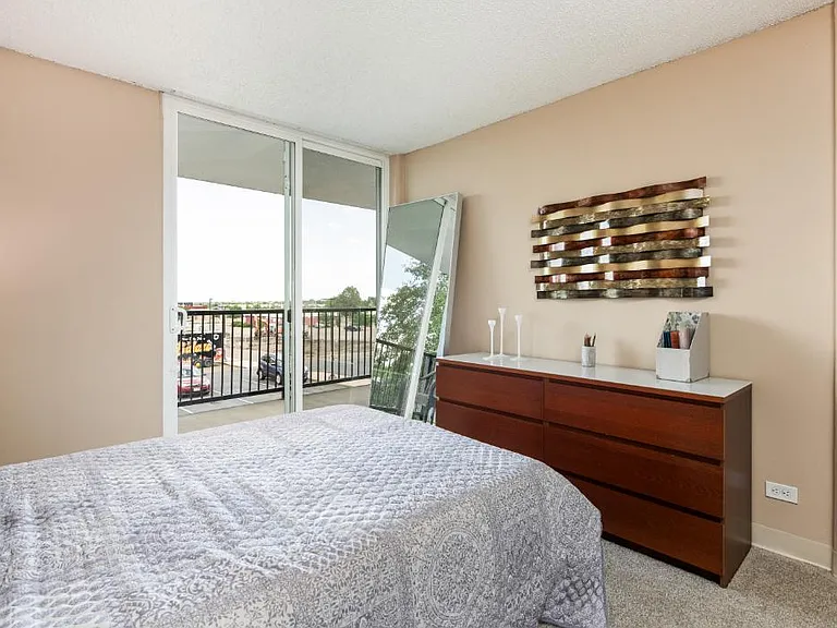 Beacon House — Photo 10