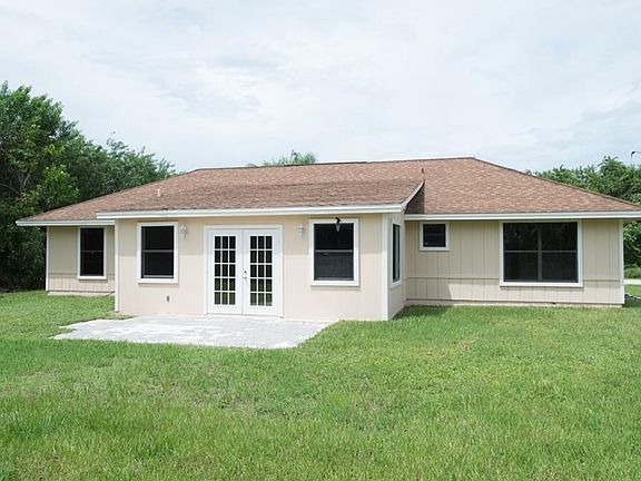 5th image of 632 SW Icon Ave