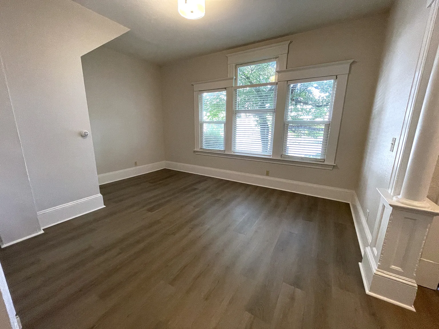 2 bed, 1118 sqft, $1,695 — Photo 3