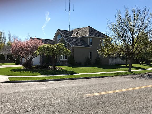2nd image of 112 Stone Run Ln