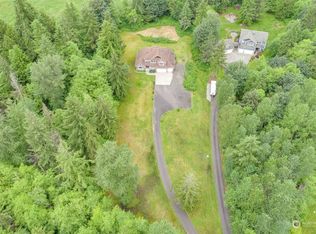 10602 Holly Ln, Lake Stevens, WA 98258