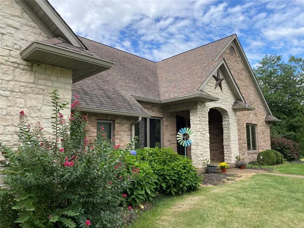 102 Looking Glass Ct, Hermann, MO 65041