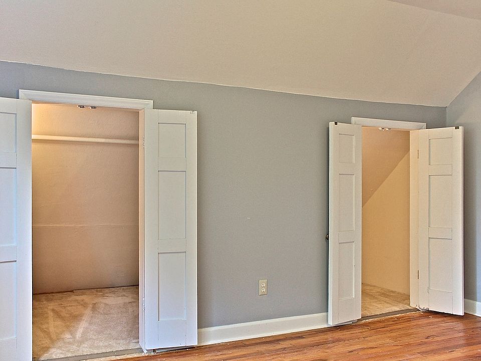 2nd image of 1845 Darwick Rd