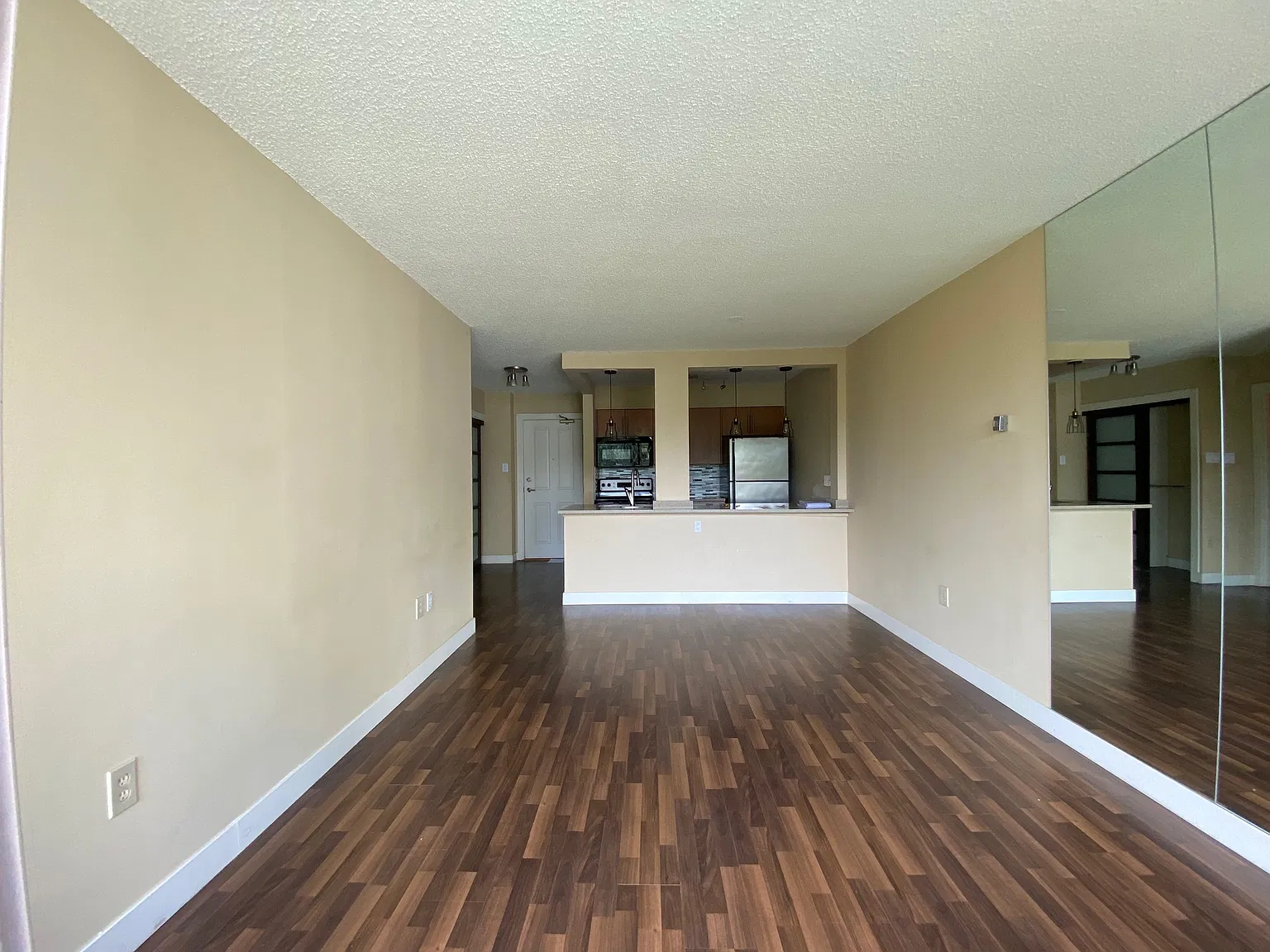 1 bed, 532 sqft, $2,150 — Photo 2