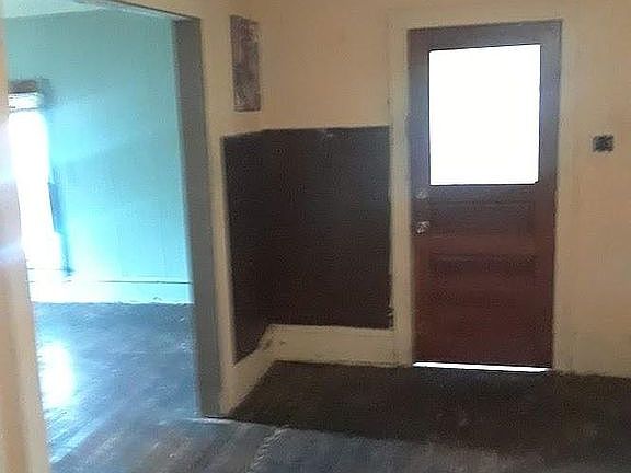3rd image of 342 N Adams St