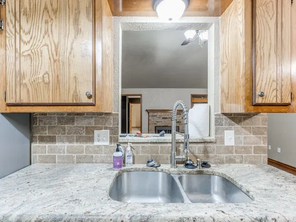 3412 Pathway Cir, Norman, OK 73072