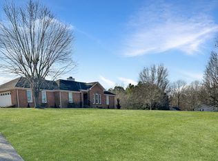 108 N Scenic Shore Dr, Dover, TN 37058