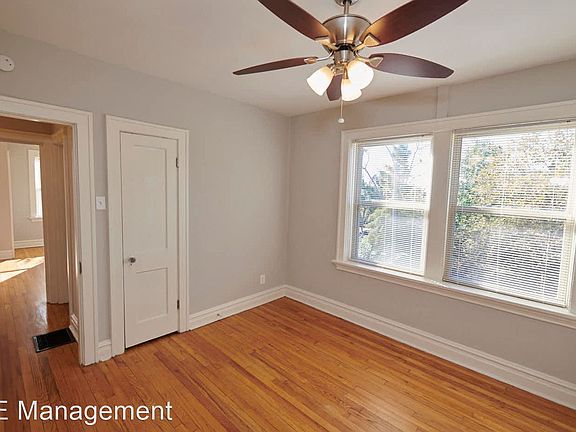 4th image of 3457 Lawn Ave APT 2S