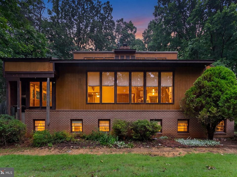 1st image of 554 Arrington Mountain Rd