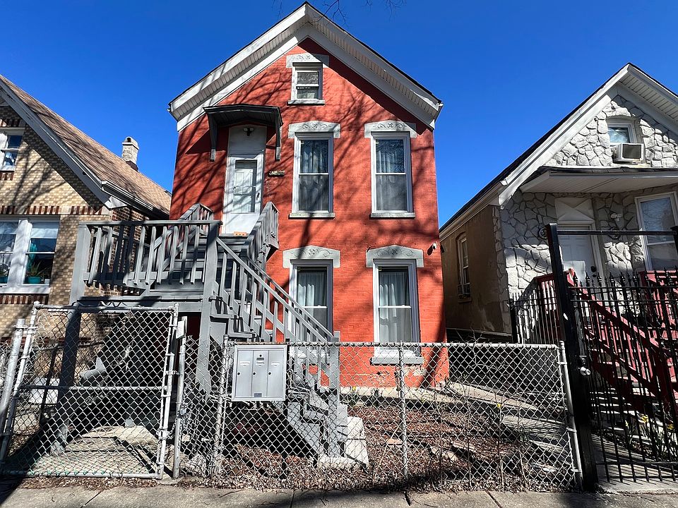 1st image of 2337 S Sawyer Ave