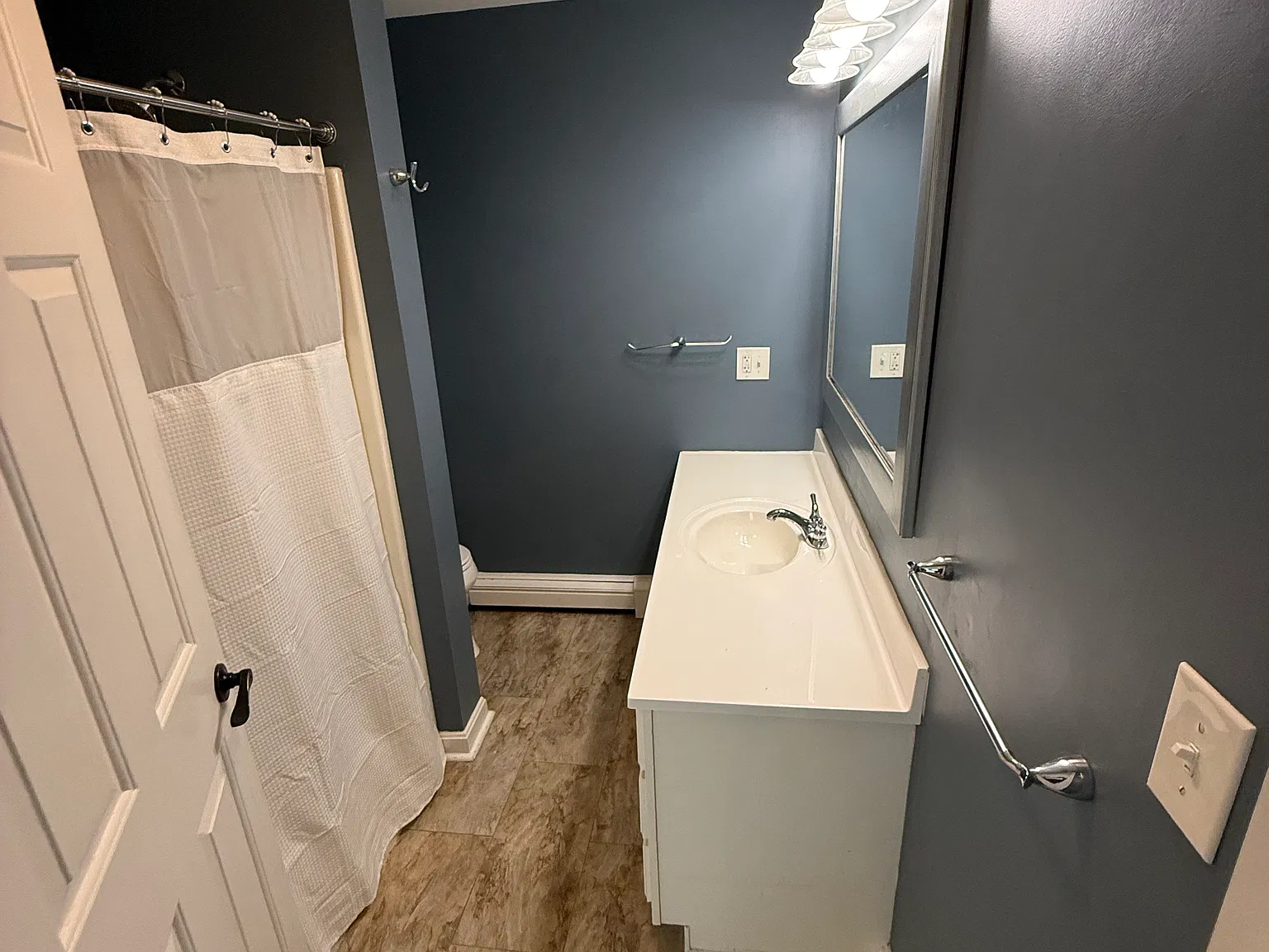 2 bed, 1200 sqft, $2,900 — Photo 3