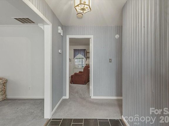 5th image of 10925 Osprey Dr
