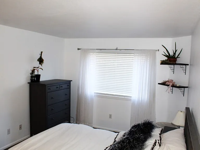 10784 W 63rd Pl — Photo 6