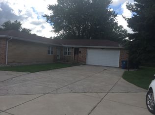 1810 Austin Ave, Schererville, IN 46375