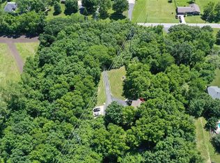 1500 Berry Rd, Independence, MO 64057