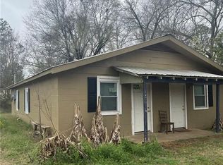 1074 Lemon St NE, Dawson, GA 39842