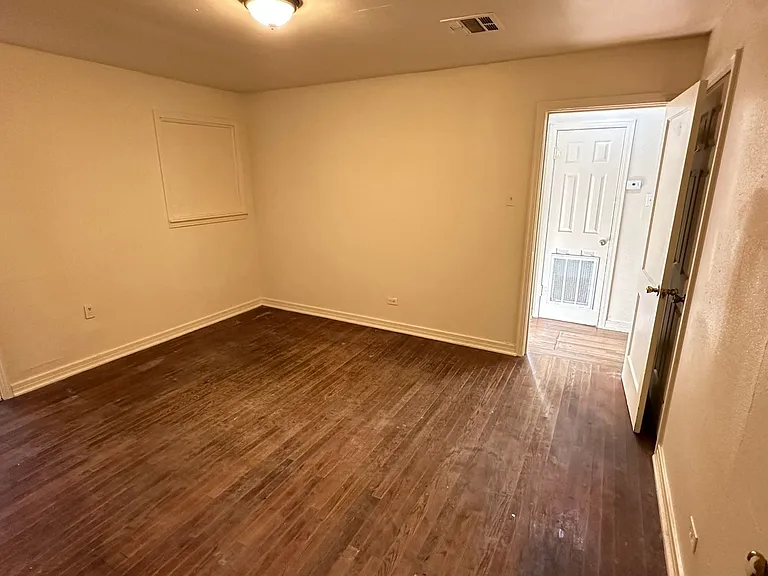3717 Grammont St — Photo 5