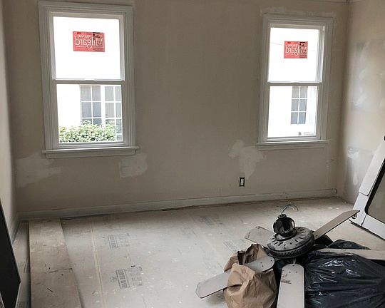 3rd image of 122 N Edgemont St