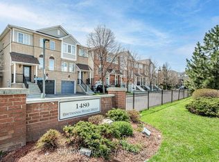 1480 Britannia Rd W #71, Mississauga, ON L5V 2K4