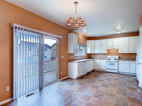5th image of 2360 Sage Grouse Ln