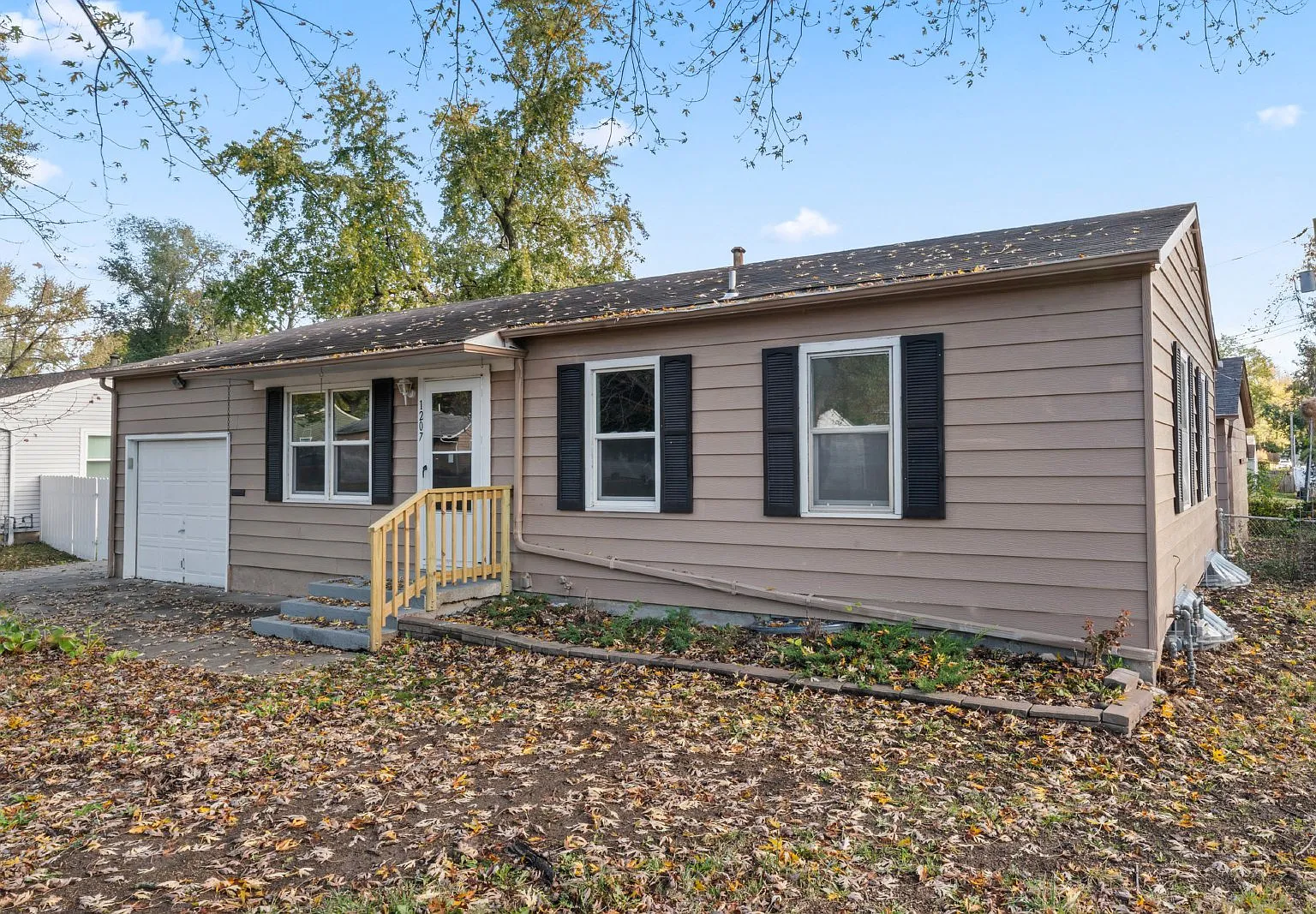 3 bed, 2.0 bath, 950 sqft, $1,500 — Photo 4