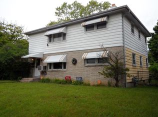 8318 W Grantosa Dr, Milwaukee, WI