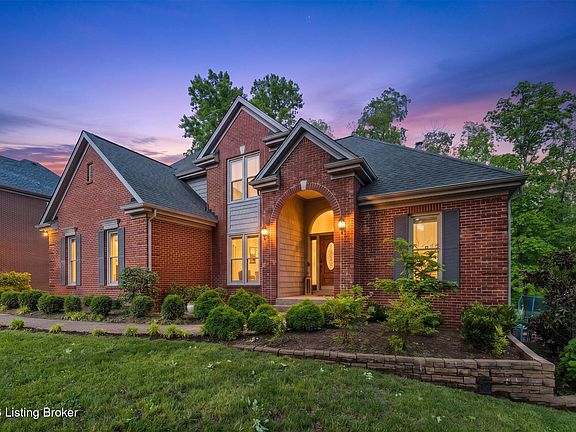 2nd image of 531 Wood Lake Dr
