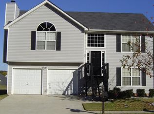 2671 Rambling Way, Lithonia, GA 30058