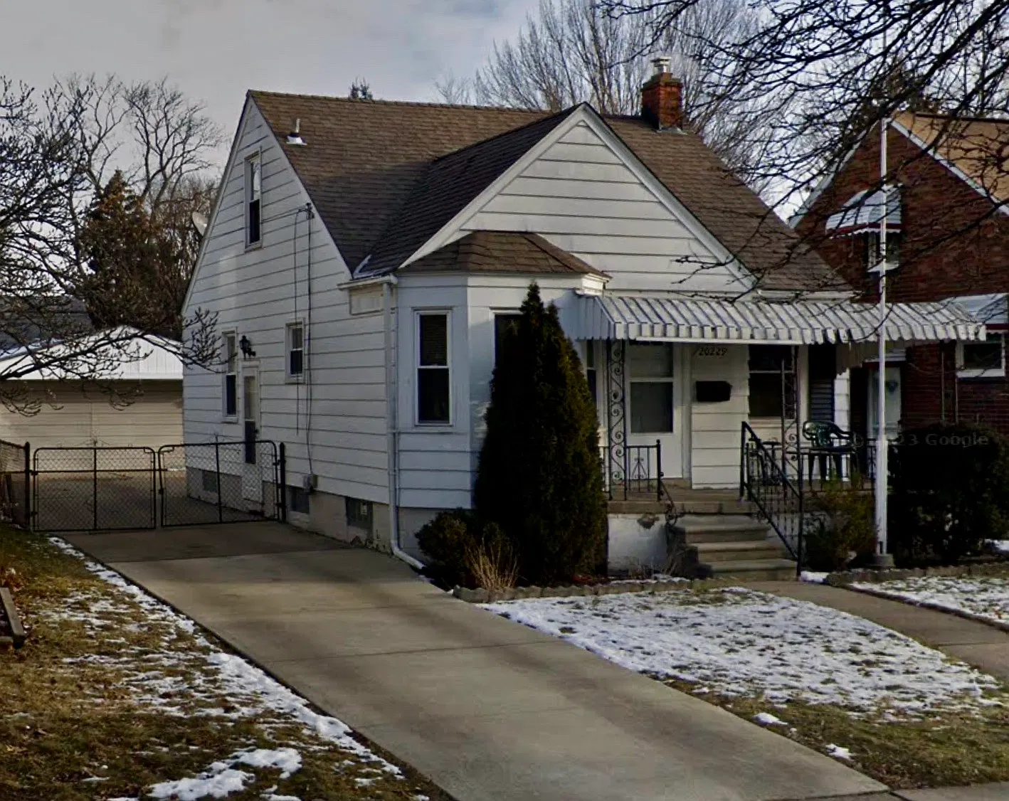 3 bed, 900 sqft, $1,450 — Photo 1