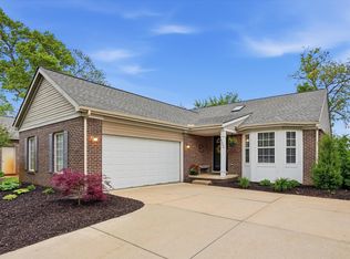 9960 Tioga Ct, Pinckney, MI 48169
