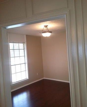 3rd image of 1513 Hearthstone Dr