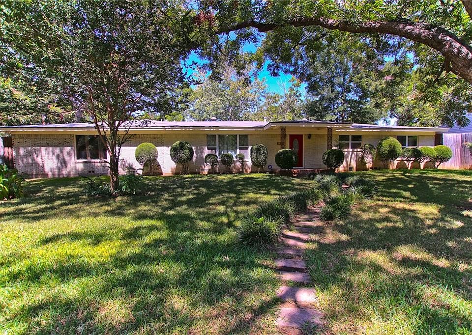 1st image of 1727 Nueces Trl