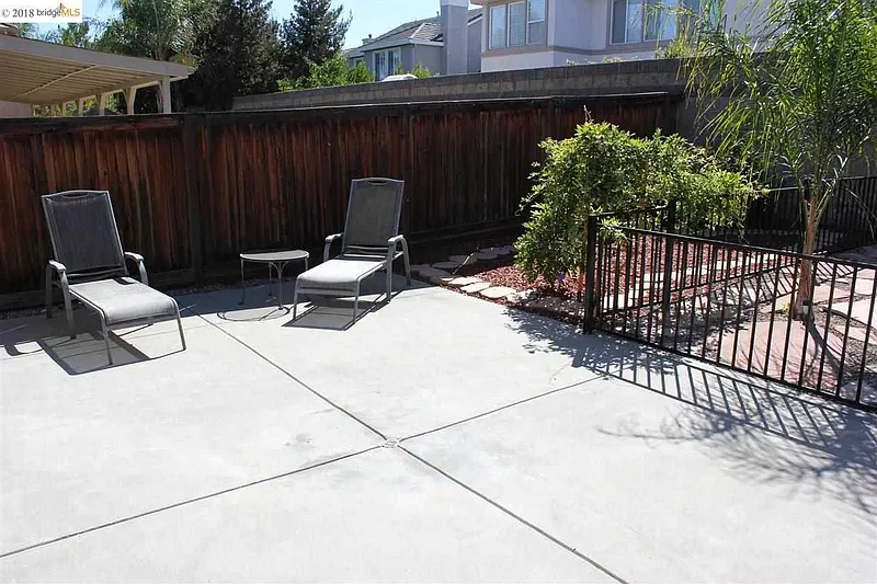 Thumbnail 16