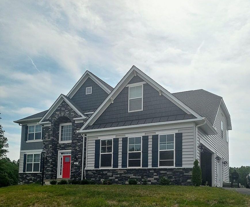 1st image of 101 Seth Dr