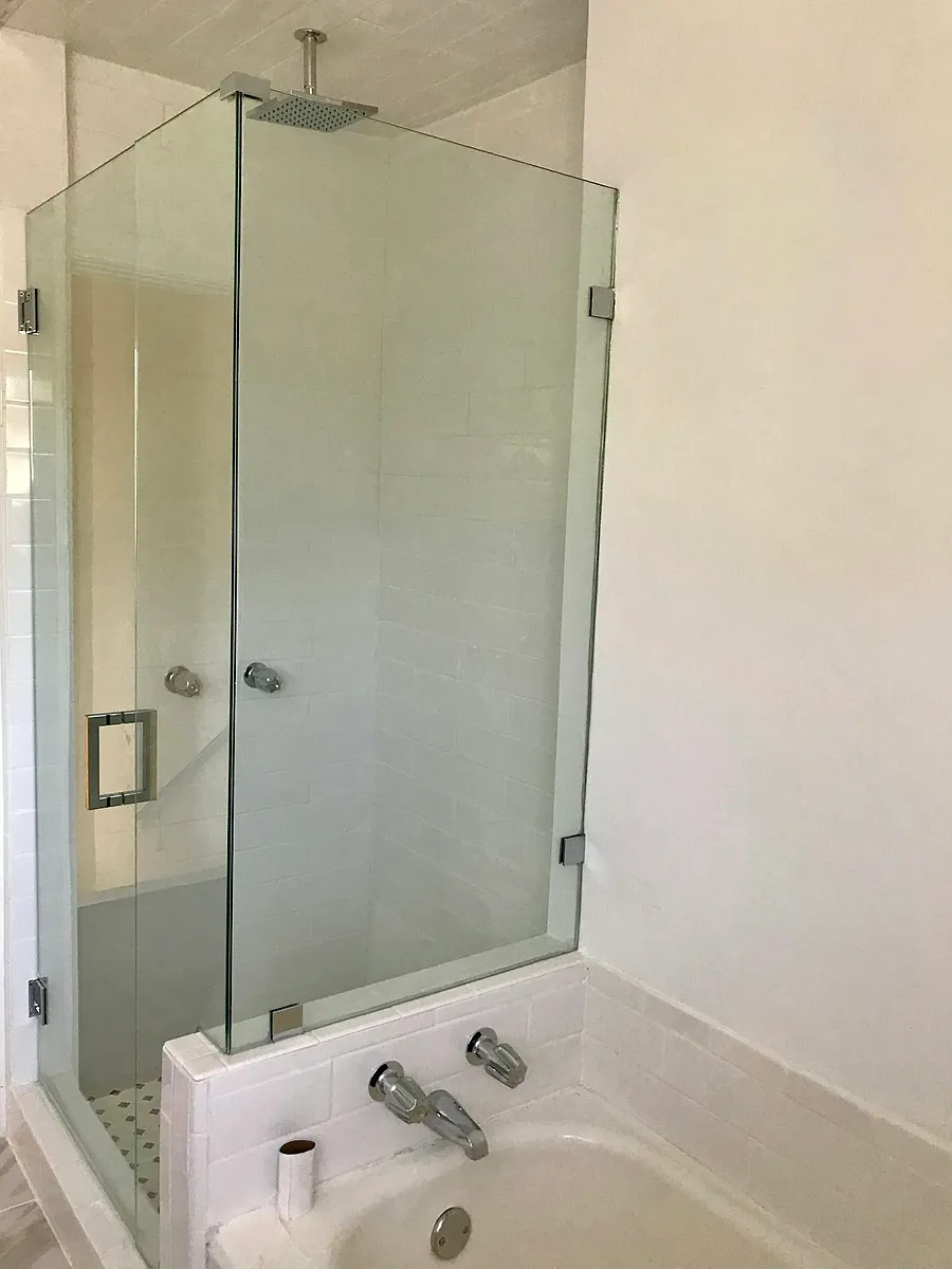 Shower - 1050 S Genesee Ave