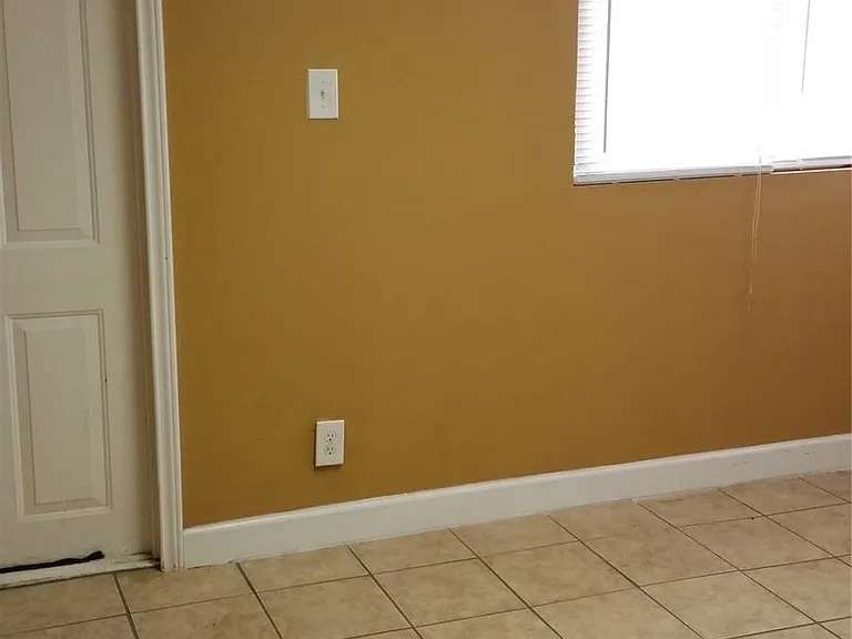 10927 Wilkenburg Dr — Photo 13
