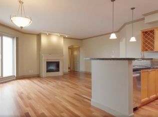 1642 McKenzie Ave #310, Saanich, BC V8N0A3