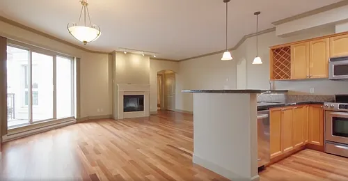 1642 McKenzie Ave #310 Photo 1