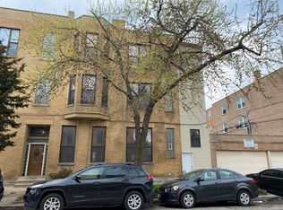 802 N Leavitt St #1R, Chicago, IL 60612