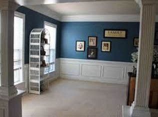 10815 Heaven Scent Ln, Manassas, VA 20110