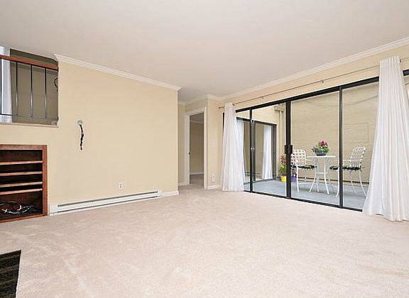 2nd image of 1919 Alameda De Las Pulgas APT 124