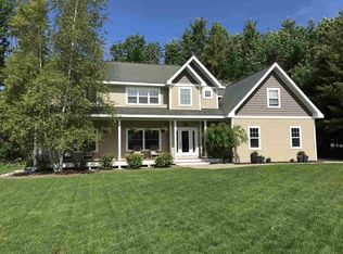 9115 Whippoorwill Ln, Charlevoix, MI 49720