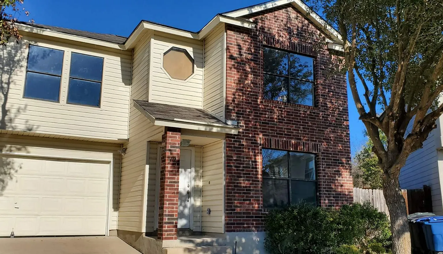 3 bed, 2.5 bath, 1766 sqft, $1,700 — Photo 2
