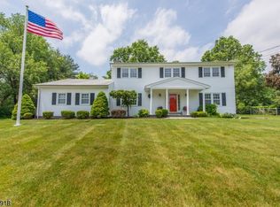 15 Franklin Rd, Mendham, NJ 07945