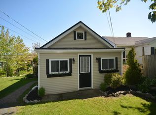 602 Herring Cove Rd, Halifax, NS B3R 1X6